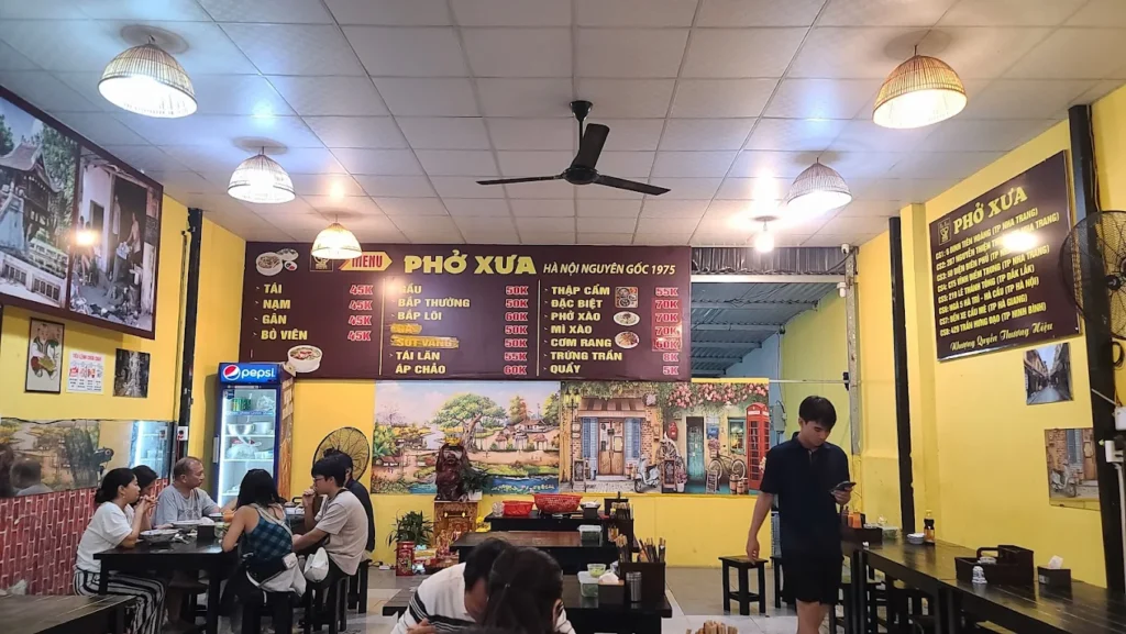 Где поесть Фо настоящий в нячанге? Опыт человека, который перепробовал всё 2 pho xua nha trang skidka nha trang