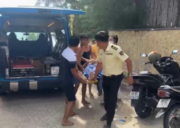 Турист из России утонул купаясь на пляже Муй Нэ