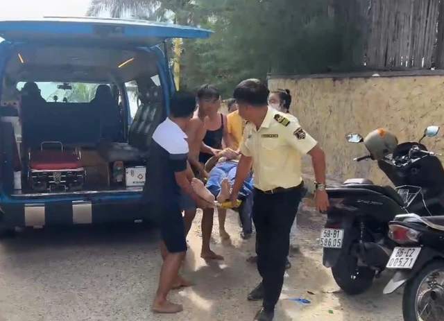 Турист из России утонул купаясь на пляже Муй Нэ