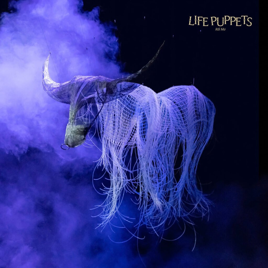 До Театр (Đó Theatre) - куда обязательно стоит сходить в Нячанге 13 Do Theatre арт театр современной культуры во Вьетнаме 12