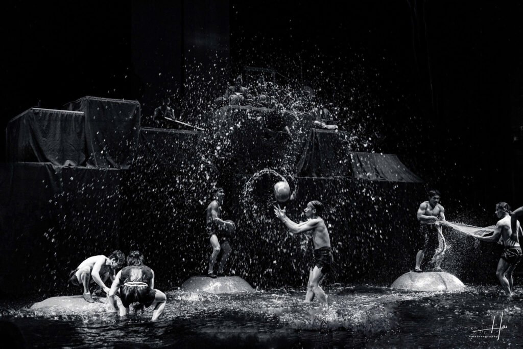 До Театр (Đó Theatre) - куда обязательно стоит сходить в Нячанге 21 Do Theatre арт театр современной культуры во Вьетнаме 4