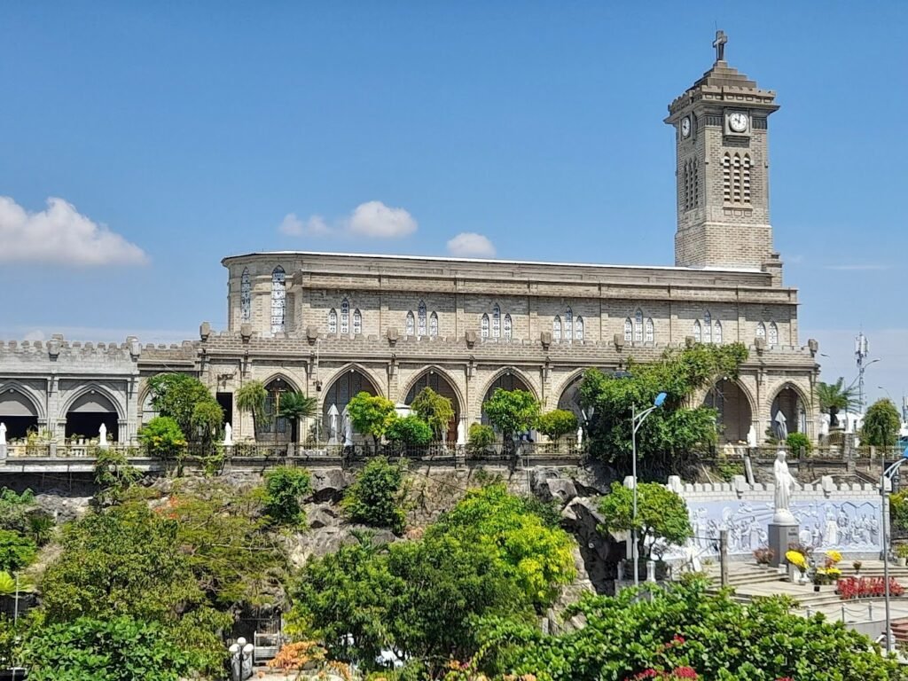 Кафедральный собор Нячанга skidka